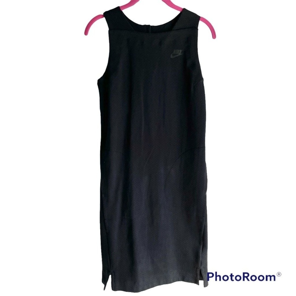 NIKE Ladies Black Sleeveless Athletic Casual Ladies Dress, S